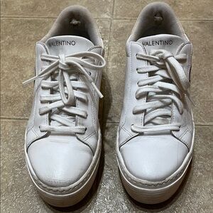 Valentino Platform Sneakers. Women’s 7.5